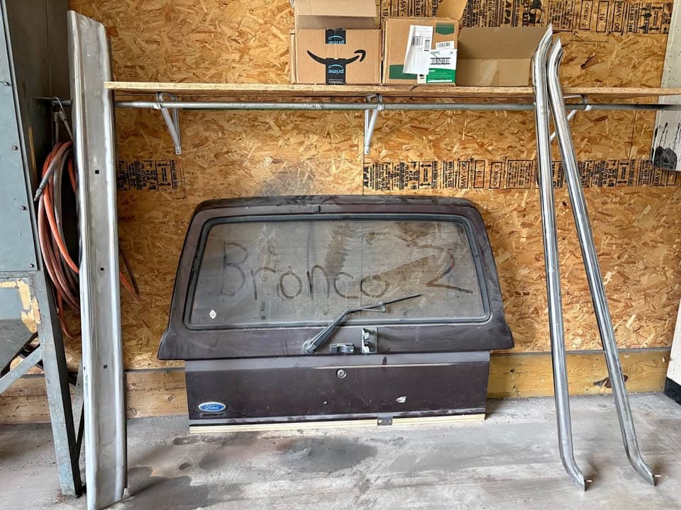 Ford Bronco II Rear Tailgate Hatch